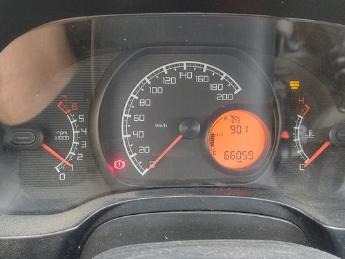 Fiat Strada 1.4 Hard Working Cab. Dupla Flex 3p