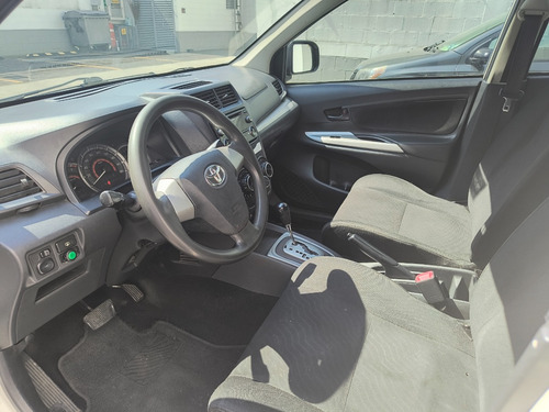 Toyota Avanza 1.5 Le At