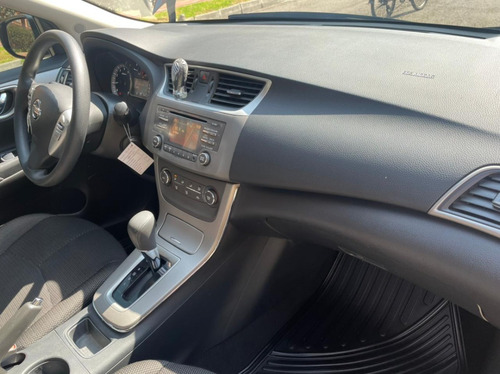 Nissan Sentra Advance 1.8 Aut Full Equipo
