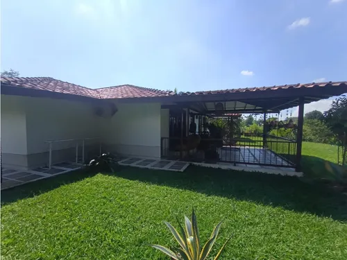 Se Vende Finca Hotel Vía Armenia - El Caimo