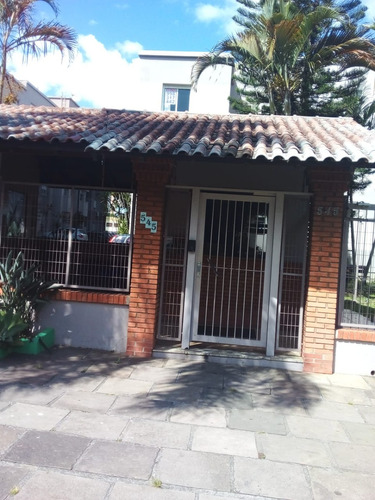 Excelente Apartamento, 1 Dormitório, Reformado, Em Região Arborizada, 