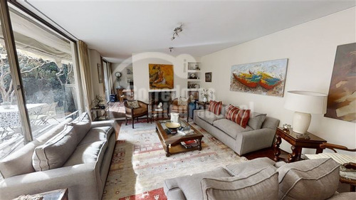 Imagen 5 de 28 de Casa En Venta En Las Condes - Charles Hamilton - 5d Y 4b