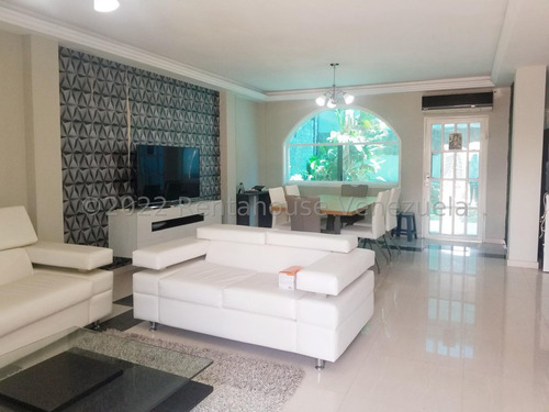 Imagen 2 de 27 de Casa Townhouse Remodelada En Venta La Morita Estef 22-24232