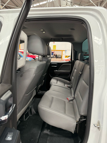 Chevrolet Silverado 5.4 1500 DOBLE CABINA AUT 4x2