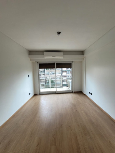 Imagen 10 de 26 de Departamento 4 Ambientes Con Espacio Guardacoche, Palermo