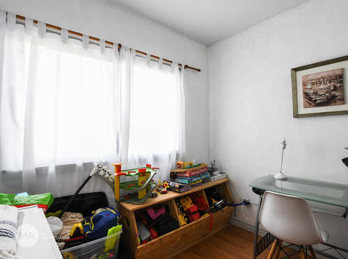 Casa 3 Dormitorios 220 M2-juan D. Perón 379-funes | Venta