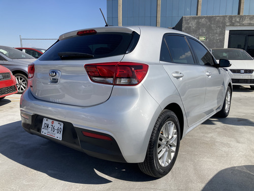 Kia Rio 1.6 Ex Hatchback Mt