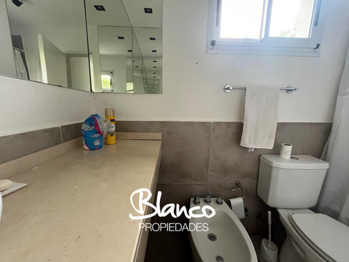 Casa En Venta En Pilar Del Este, Barrio Santa Elena, Pilar, G.b.a. Zona Norte