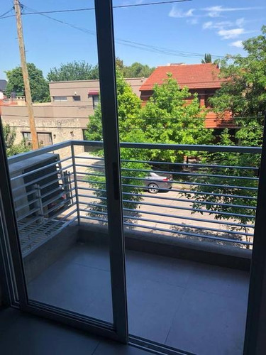 Imagen 12 de 16 de Departamento 2 Ambientes En Venta - Con Balcon - Castelar Centro - Proximo Estacion - Permuta