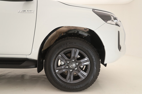 Toyota Hilux Pick-up 2.8 Cd Srv 204cv 4x4 At Frontier Amarok
