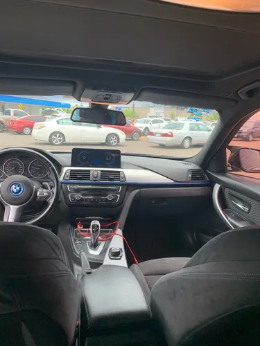 BMW Serie 3 2.0 320i Sport Line At