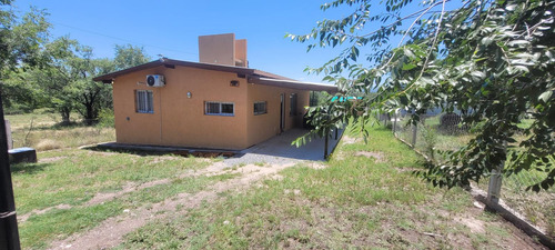 Hermosa Vivienda Amplia Con Gas Natural Y Hermosas Vistas - Villa Giardino