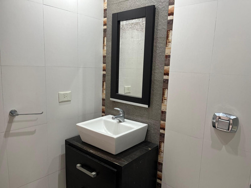 Departamento En Alquiler, Semipiso Dos Ambientes- Balcon Belgrano | Coghlan
