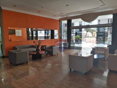 Imagem 21 de 24 de Flat Para Alugar Em Boaviagem, Mobiliado, 1 Quarto, 1 Vaga, A Poucos Metros Do Mar. - Fl0182