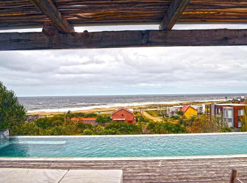 Casa En Alquiler Con Vista Al Mar El Chorro