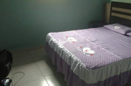Imagem 6 de 14 de Casa Itanhaém Lado Praia 1km Do Mar, 3 Vagas Rua De Terra.