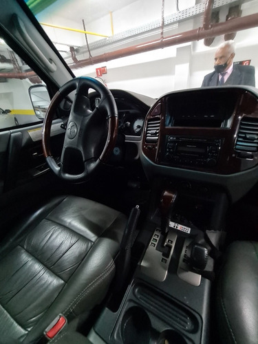 Imagem 10 de 15 de Mitsubishi Pajero Full 2005 3.8 Hpe Aut. 5p