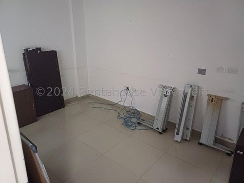 Edificio En Alquiler Campo Claro Ee24-26654