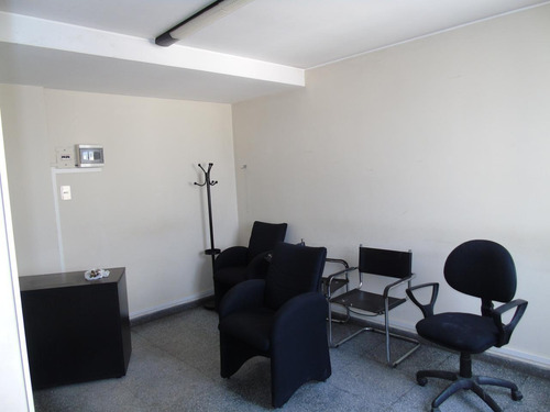 Imagen 3 de 30 de Oficina En Venta Y Alquiler En La Plata Calle 8 E/ 49 Y 50 Dacal Bienes Raices
