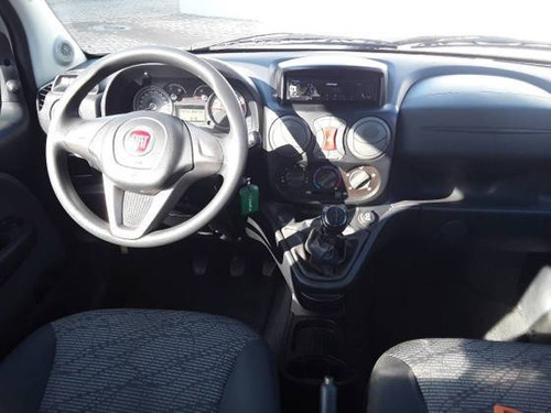 Imagem 3 de 9 de Fiat Doblò 1.8 Mpi Essence 7l 16v Flex 4p Manual
