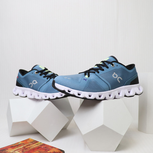 Tenis On Cloud X 3 Hombre Mujer