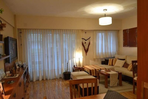 Imagen 11 de 12 de Venta Departamento 2 Ambientes Frente Con Balcon