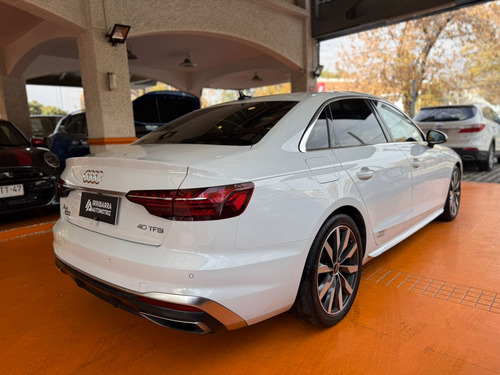 Audi A4 40 TFSI SPORT