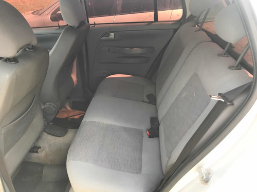 Volkswagen Fox 1.6 Highline 2010