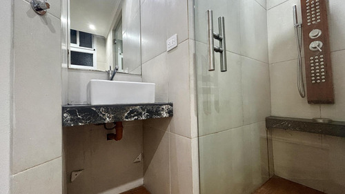 Alquiler Departamento 2 Ambientes Pb, Gran Patio. Recoleta.