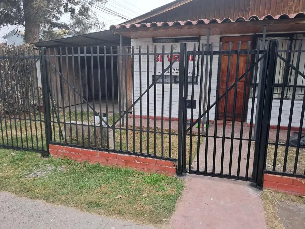 Imagen 2 de 12 de Casa Villa Los Heroes Habitacional- Comercial