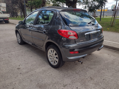 Peugeot 207 1.6 Xt