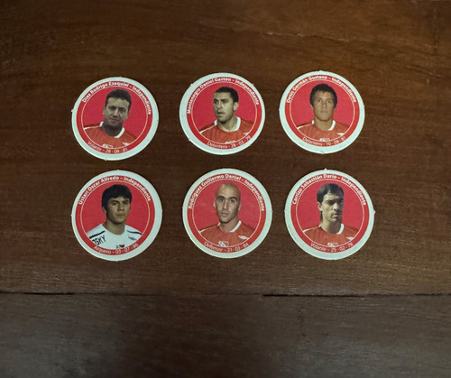 Independiente 6 Figuritas Redondas Tazos Apertura 2006 Futbo (Usado)