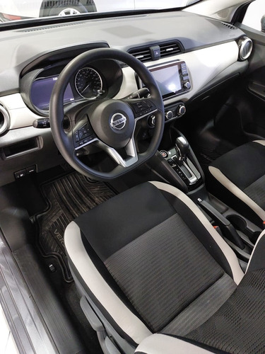 Imagen 6 de 11 de Nissan Versa Advance Mt