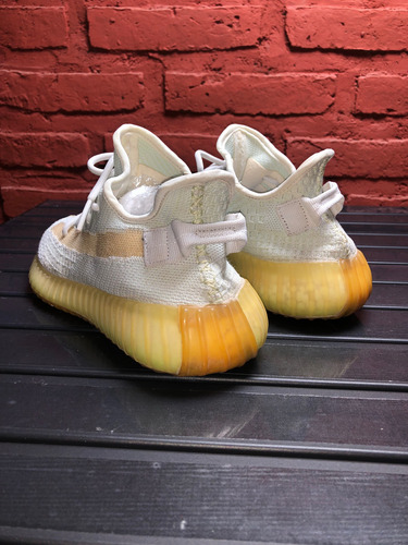 Zapatillas Americanas Adidas Yeezy 350 (Usado)