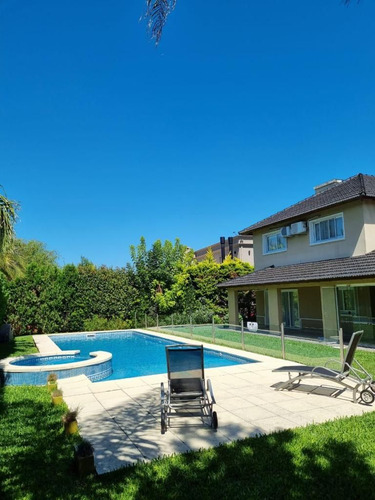 Venta Casa 6 Ambientes Pileta El Lauquen Canning
