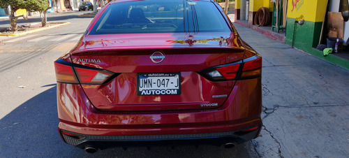 Nissan Altima 2.0 Sr Turbo Cvt