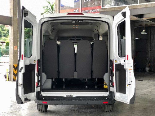 Imagen 8 de 15 de Ford Transit Bus 15 Pax Diesel
