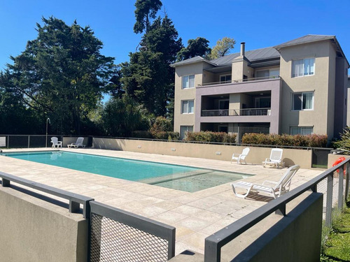 Imagen 10 de 11 de Venta Departamento Tipo Casa Jardín Y Pileta Pilar