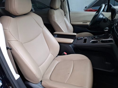 Toyota Sienna 2.5 Limited At hibrida