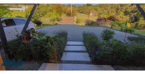Gran Vista Y Casa De Un Solo Nivel(mls#245735)