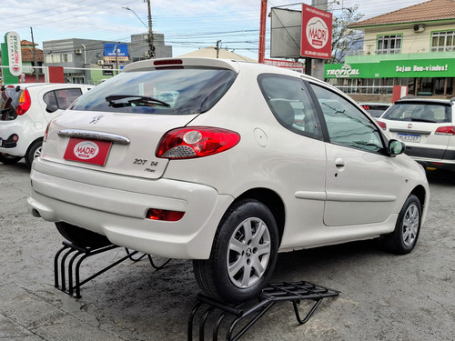 Peugeot 207 1.4 8V