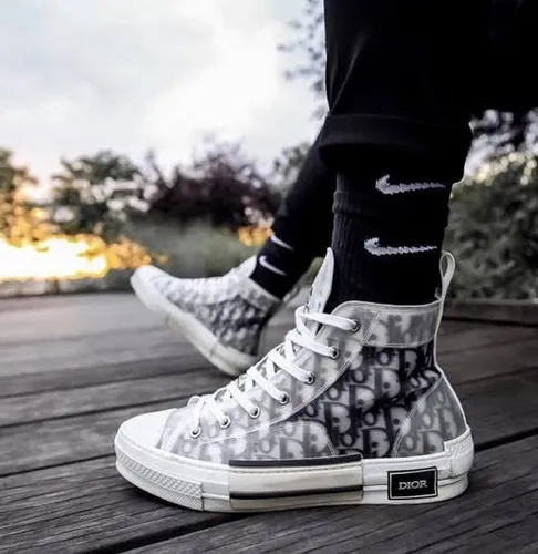 Converse dior precio mujer hotsell