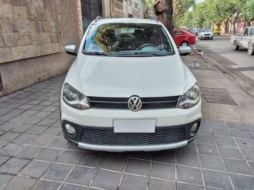 Imagen 2 de 10 de Volkswagen Crossfox 1.6 Trendline (l10) 2014 / Nafta