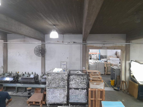 Venta Galpón 454 Metros Avellaneda