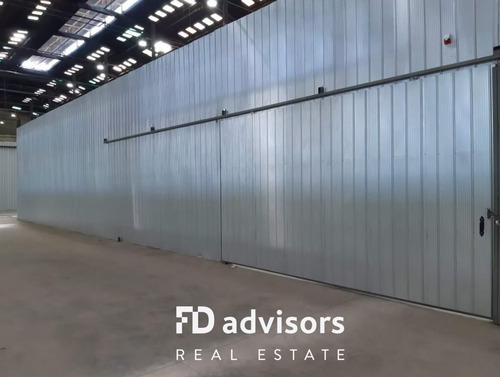 Arriendo De Bodegas En Centro Logístico 230 M2 - San Miguel