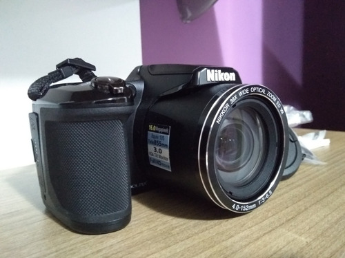 Máquina Fotográfica Nikon