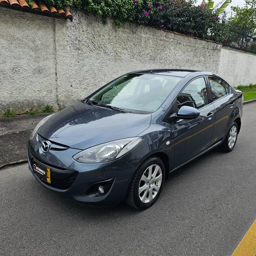 Mazda 2 Mazda 2 sedan automático