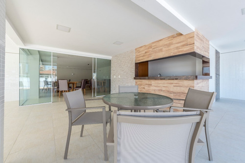 Imagem 6 de 13 de Apartamento 3/4 - 98m² - Ed. Palazzo Cristal - Petrópolis