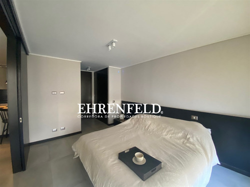 Departamento En Venta De 2 Dorm. En Las Condes