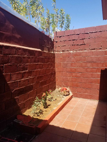 Imagen 7 de 30 de Casa De 3 Cuartos Sala Cocina Jardín 1 Baño Lavadero